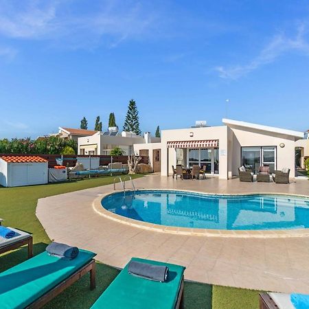 Villa Marina Sunrise By Ezoria Villas Coral Bay Exterior foto