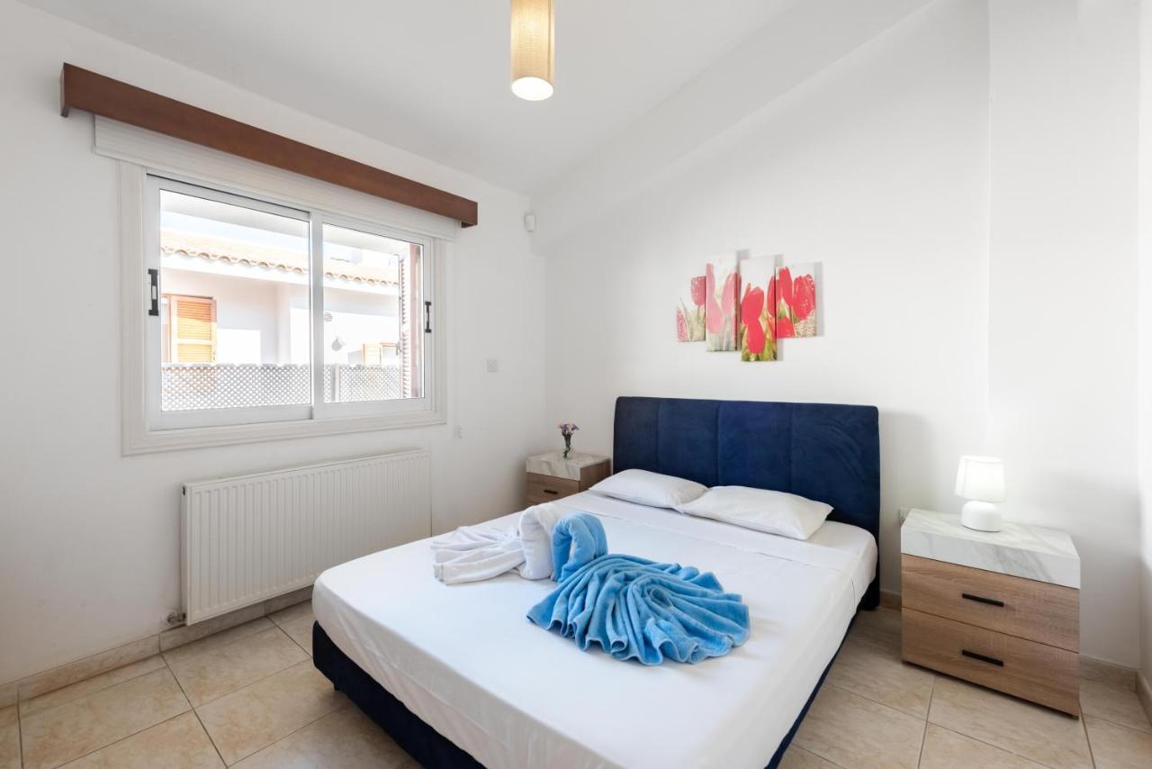 Villa Marina Sunrise By Ezoria Villas Coral Bay Exterior foto